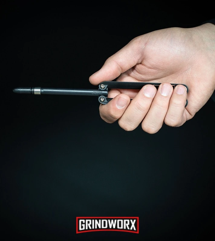 BaliYo By Spyderco Butterfly Pen Flipper Green/Brown 7 BaliYo By Spyderco Butterfly Pen Flipper Green/Brown - Image 5